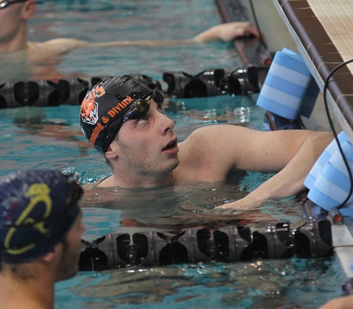 Male swimmers in their lanes