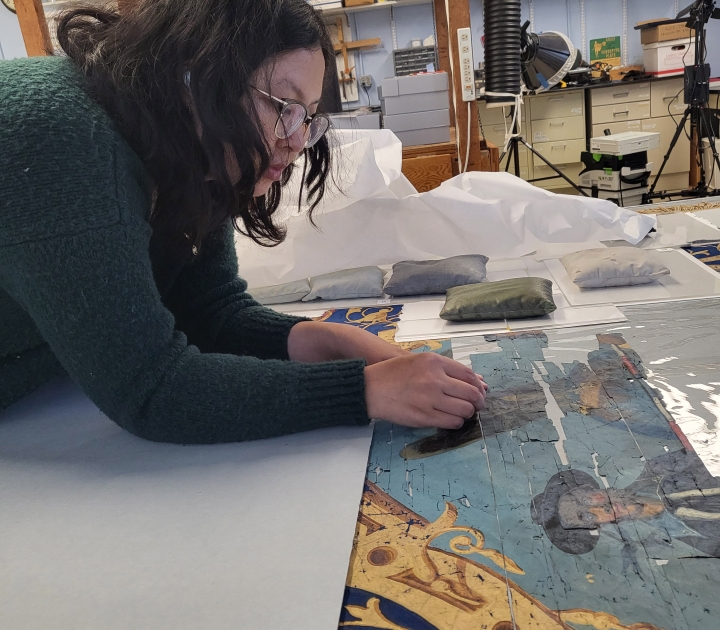 Nguy working closely with the flag