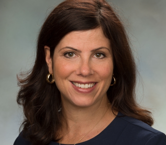 Portrait of Shannon Budin