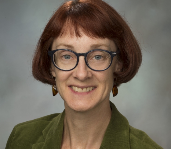 Head shot of Stephani Foraker