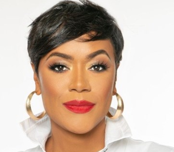 Head shot of keynote speaker Tiffany Cross