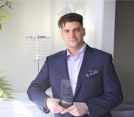 Portrait shot of Nathan Mroz