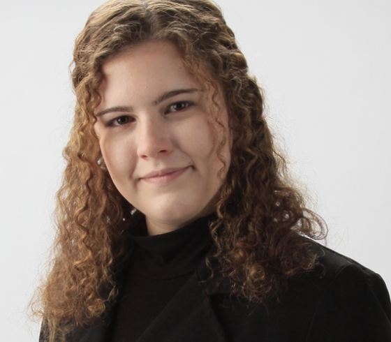 Head shot of Sara Hillman