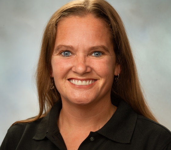 Headshot of Andrea Hoehman