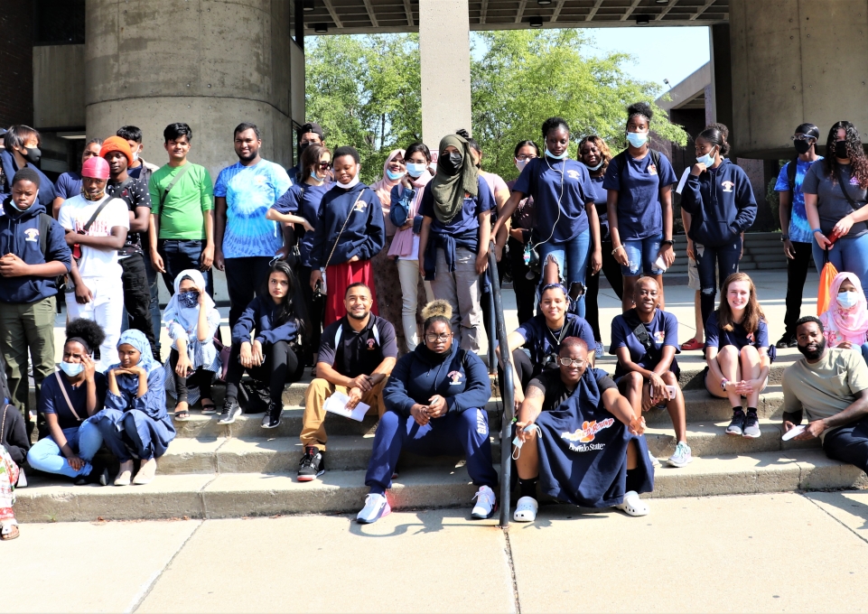 Upward Bound students posing on the steps in Cleveland Circle