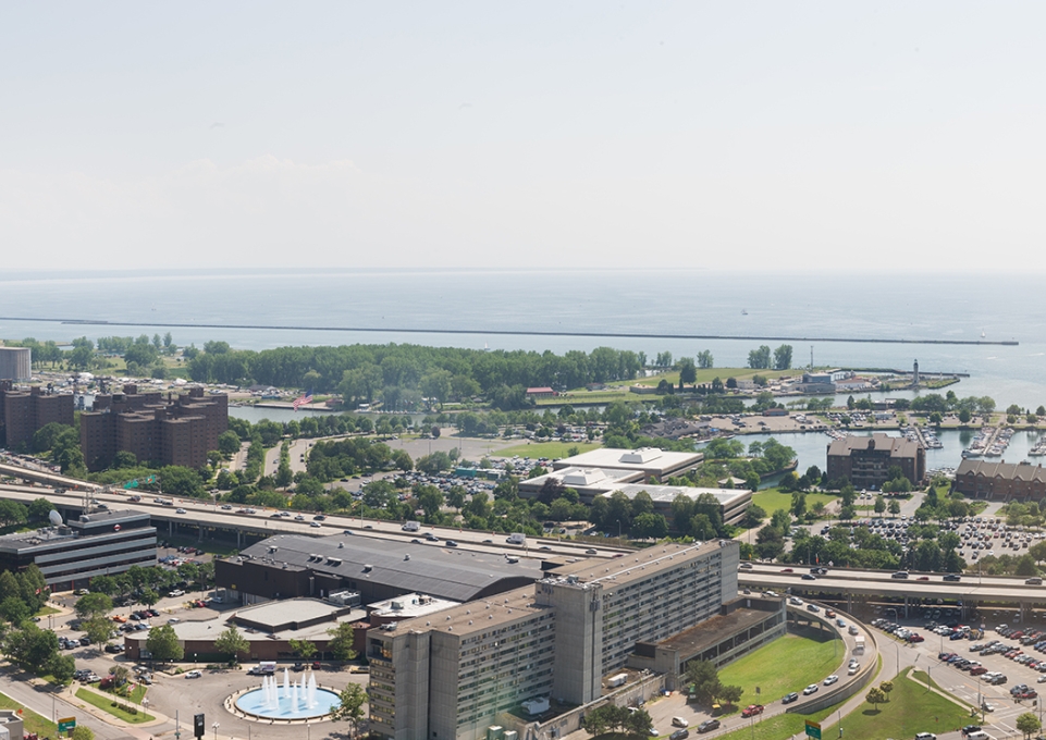 buffalo skyline with Lake Erie in the background